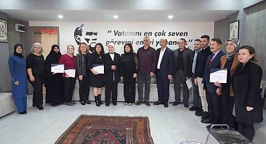 Niğde'de kadınlar aromatik bitkilerle üretime katıldı