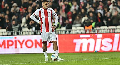 Rey Manaj, Barış Alper'den özür diledi