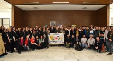 Spor A.Ş.'nin yüzme yarışmasına 305 sporcu katıldı