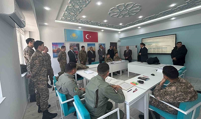 TİKA Başkan Yardımcısı Yorulmaz, Kazakistan'da kurulan Türkçe sınıfını ziyaret etti