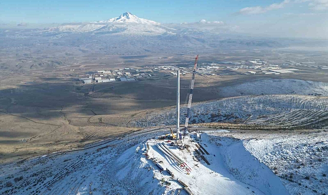 Türkiye'nin toplu ulaşımdaki ilk rüzgar enerji santrali projesi adım adım ilerliyor