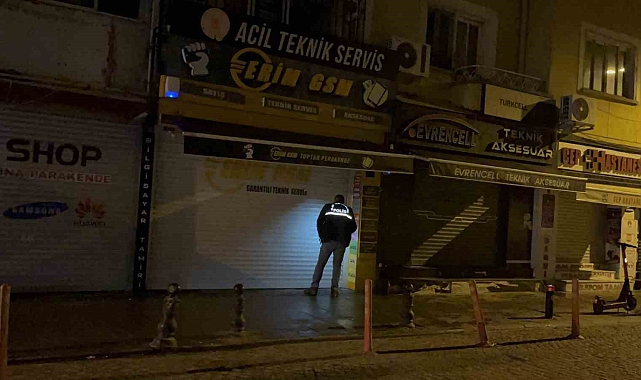 Alacak verecek meselesinden dükkan kurşunladı