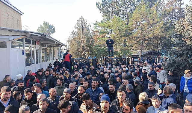 Ankara'da zam talebi reddedilen hal çalışanlarından iş bırakma eylemi