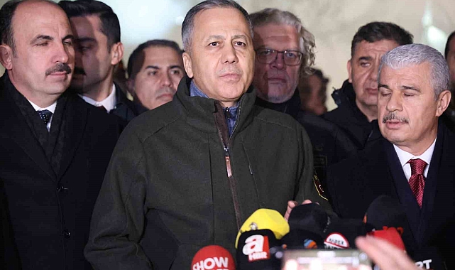 İçişleri Bakanı Ali Yerlikaya'dan çöken binaya ilişkin açıklama