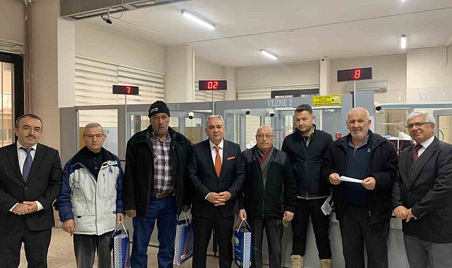 Karaman'da yeni yılın ilk vergisini ödeyenlere sürpriz