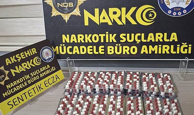 Konya'da otobüsteki yolcunun çantasından uyuşturucu çıktı