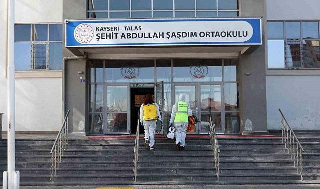 Talas'ta okullara yarıyıl temizliği