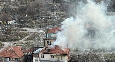Ankara'da bina yangını