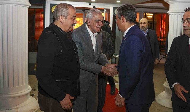 CHP Genel Başkanı Özgür Özel, Ahmet Türk'ü ziyaret etti