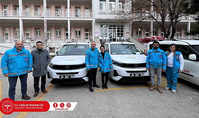 İl Sağlık Müdürlüğü'ne 2 yeni araç tahsis edildi