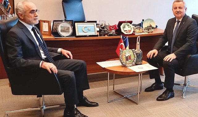 Moldova'nın Ankara Büyükelçisi Croitor, Cumhurbaşkanı Başdanışmanı Yalçın Topçu'yu ziyaret etti