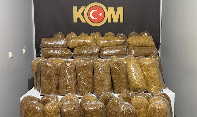 Niğde'de kaçak tütün operasyonu: 2 kişi tutuklandı