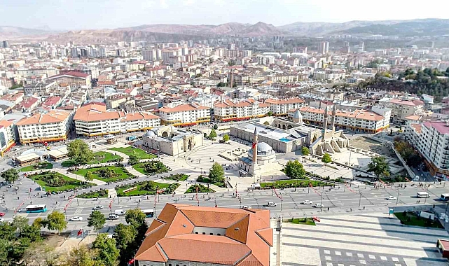 Sivas'ta trafiğe kayıtlı araç sayısı 204 bine yaklaştı