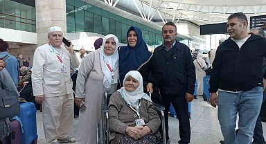 Ankara'dan ilk hac kafilesi dualarla uğurlandı