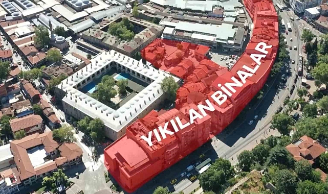Bakan Kurum: "Bursa'mızın kalbi Tarihi Hanlar ve Çarşılar Bölgesi nefes aldı"
