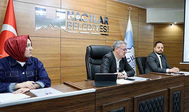 Başkan Özdoğan: "Layıkıyla hizmet etmenin gururunu yaşıyoruz"