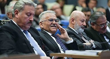 Büyükşehir Meclisi'nde 2024 yılı faaliyet raporu onaylandı