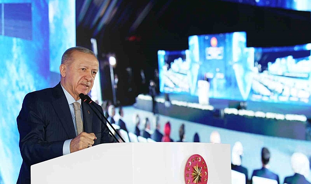 Cumhurbaşkanı Erdoğan, TÜRKSAT 6A Hizmete Alma Töreni'nde konuştu: "Küresel sistemde hak ettiğimiz yere gelmeye çok yakınız"