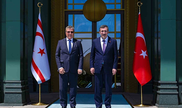 Cumhurbaşkanı Yardımcısı Yılmaz, KKTC Başbakanı Üstel ile görüştü