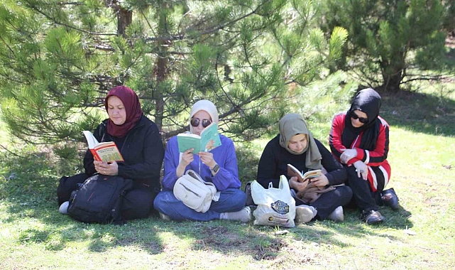 Doğada okuma etkinliği