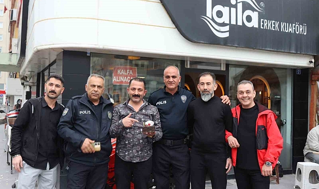 İhbara geldiler, pasta yediler