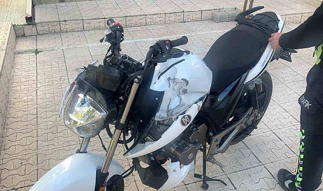 Karaman'da minibüsle çarpışan motosiklet evin bahçesinde bulundu: 1 yaralı