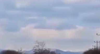Karayolunda akrobatik hareketler yapan motosikletliler yakalandı