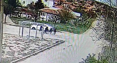 Kırıkkale'de otobüs durağına tabancayla zarar veren şüpheli yakalandı