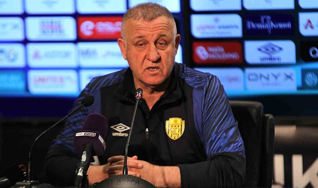Mesut Bakkal: "Gençlerbirliği'ni tebrik ediyorum hak ettikleri galibiyeti aldılar"