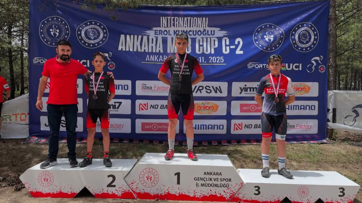 Ankara'da Karaman Rüzgârı: Pedallarda Çifte Zafer