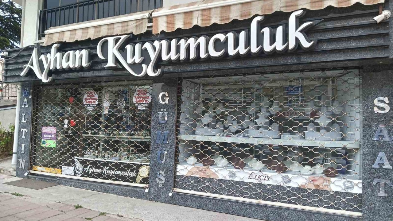 Ankara’da müşterilerini 100 milyon lira dolandıran kuyumcunun kaçtığı iddiası