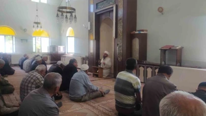 Beyşehir’de Rahmet İçin Eller Semaya Açıldı