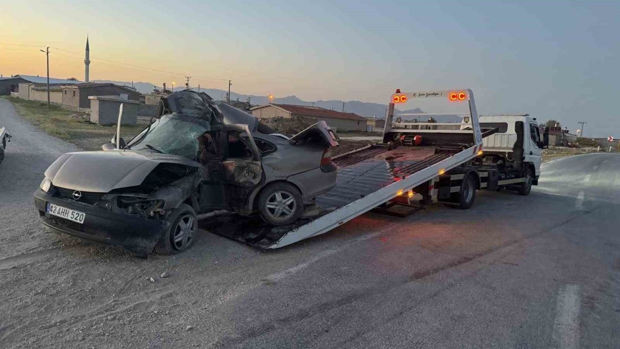 Konya’da ölümle sonuçlanan trafik kazası kamerada
