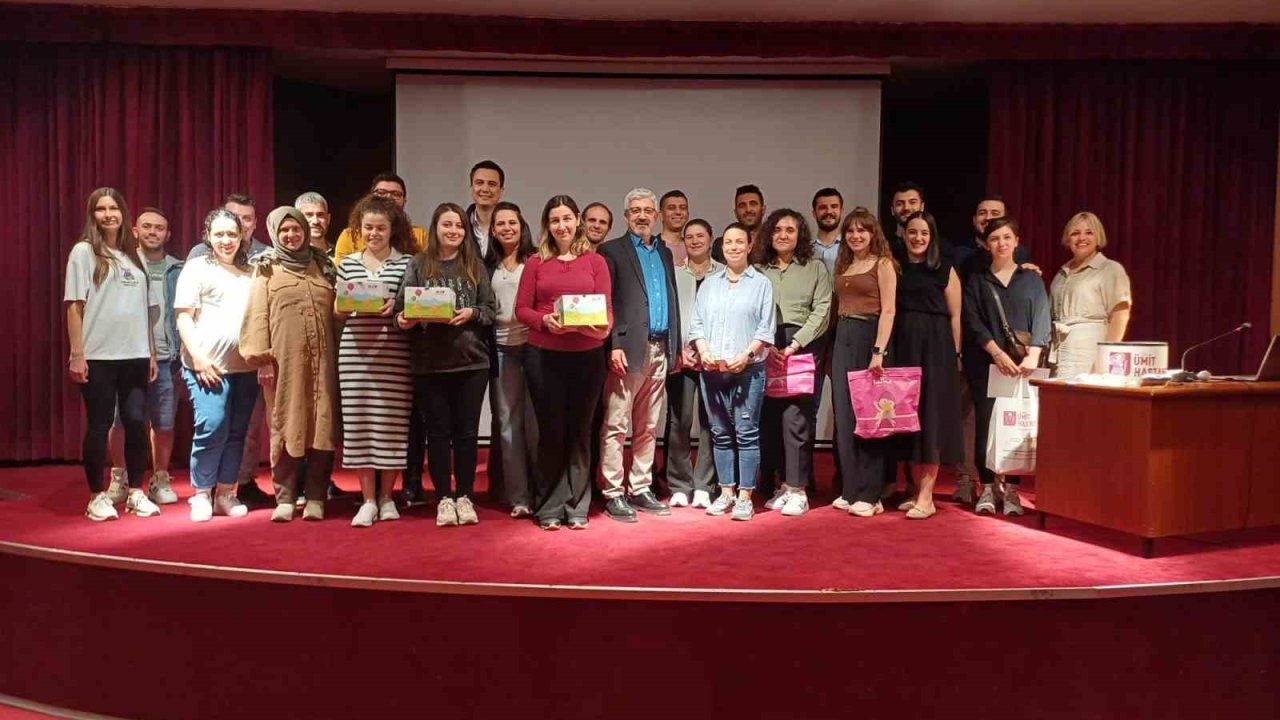 Anne-baba adayları gebelik eğitiminde bilgilendirildi