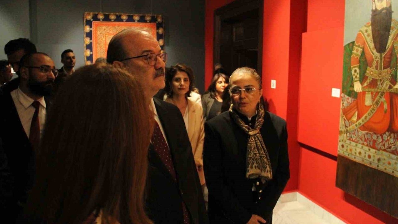 19. yüzyıl ressamlarından Azerbaycanlı İrevani’nin eserleri Ankara’da sergilendi