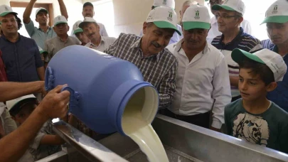Başkan Ataç: "Süt üretimini de tüketimini de destekliyoruz"