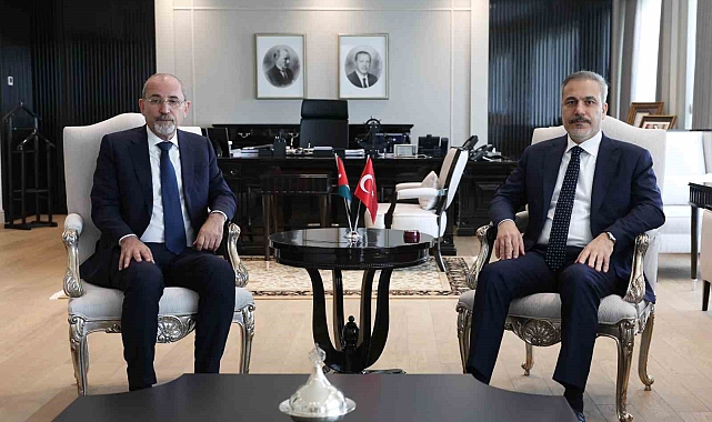 Dışişleri Bakanı Fidan, Ürdünlü mevkidaşı Safedi ile bir araya geldi