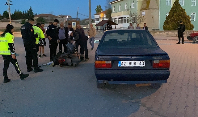 Kulu'da otomobille çarpılan motosikletli yaralandı
