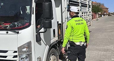 Yozgat'ta abartı egzoz ve modifiye araç denetiminde 9 araca cezai işlem uygulandı