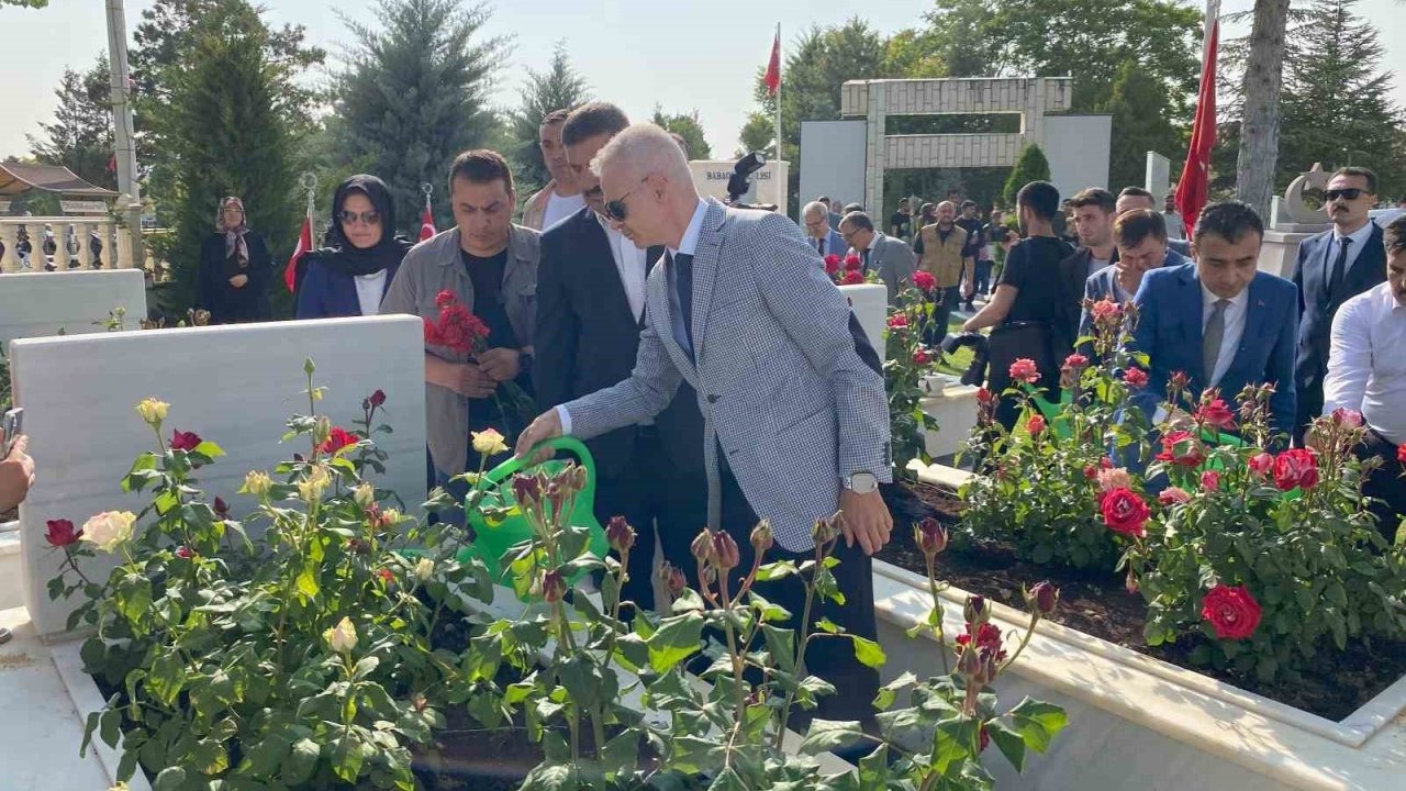 Karaman'da Bayram Öncesi Şehitlik Ziyareti Gerçekleştirildi