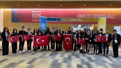 Lise öğrencilerinden gururlandıran başarı: 5 ödül