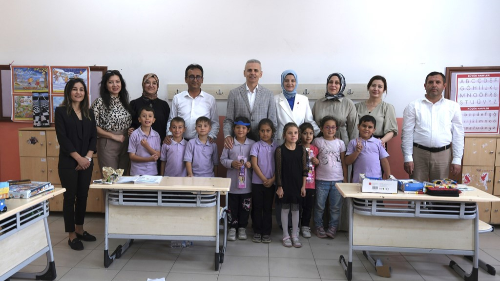 Vali Amca Sordu, Öğrenciler Hayallerini Anlattı