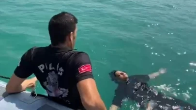 Seyhan Gölü'nde Can Pazarı! Kadın Suya Düştü, Ekipler Zamanında Yetişti