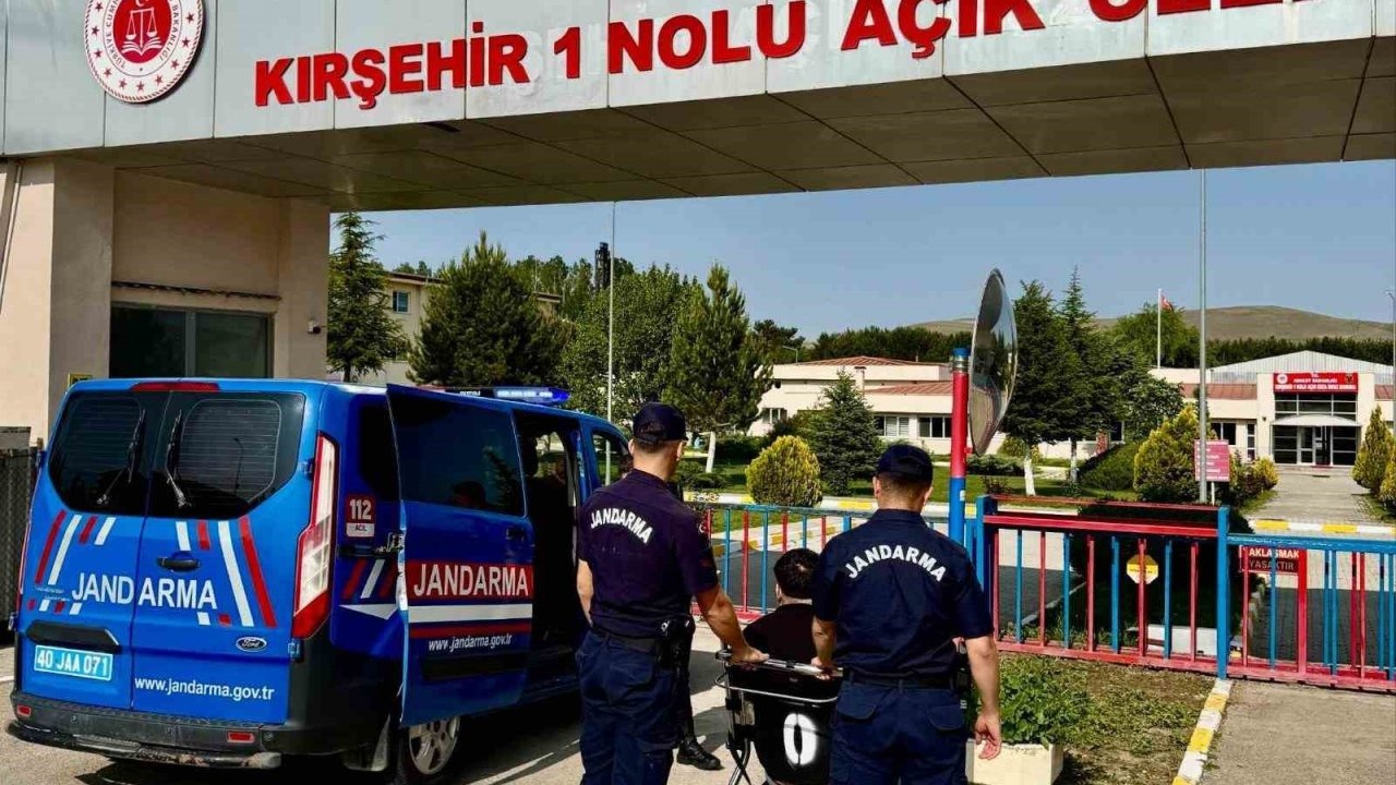 Kırşehir'de 57 Suç Kaydı Bulunan Firari Hükümlü Yakalandı