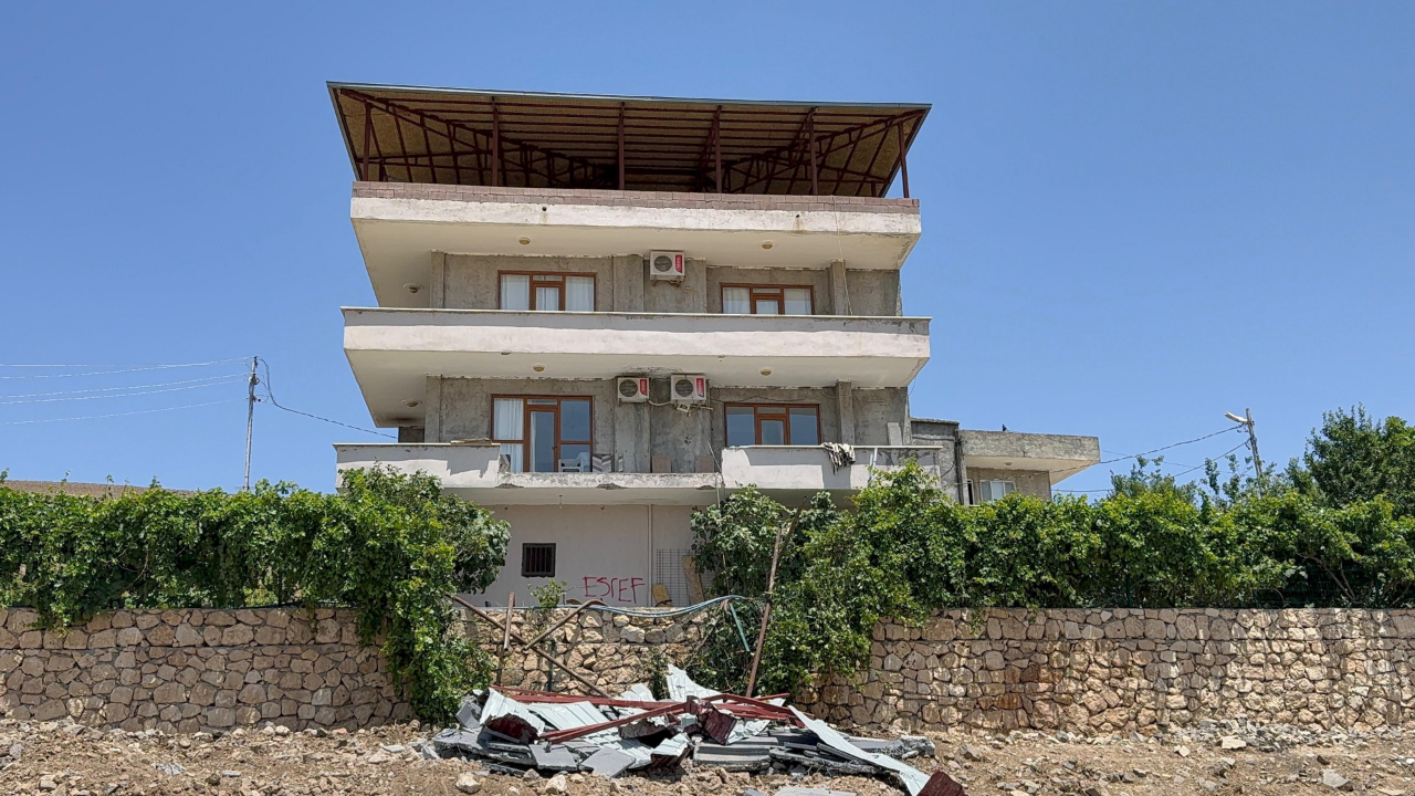 Balkon Çöktü: 3 Kişi Hayatını Kaybetti, 6 Yaralı
