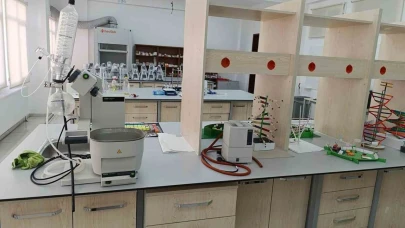 Türkiye'de Bir İlk: Çevresel Ölçüm ve İzleme Sistemleri Teknikerliği Programı KMÜ Ermenek'te Açıldı