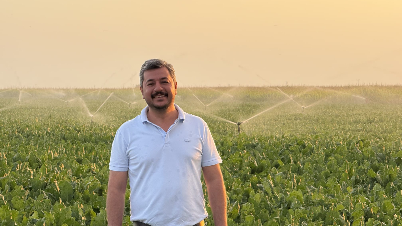 Yunus Çelik’ten Şeker Pancarı Fiyatı Çağrısı: “Çiftçimizin Yüzü Gülerse, Memleket Bayram Eder”