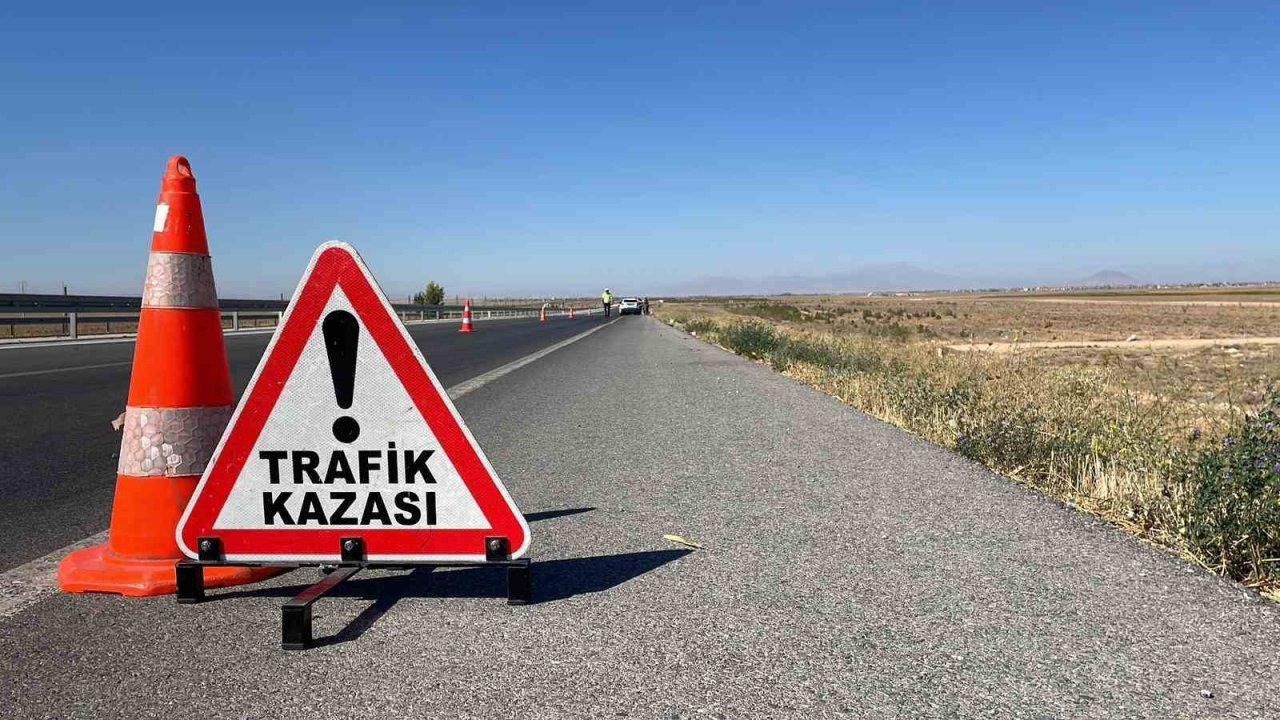 Karaman Yolunda Korkutan Kaza: Aile Ölümden Döndü