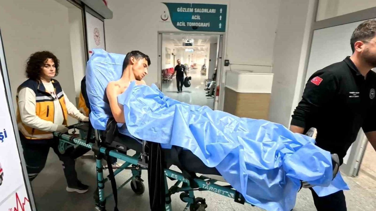 16 yaşındaki çocuk tartıştığı genci bıçakla ağır yaraladı