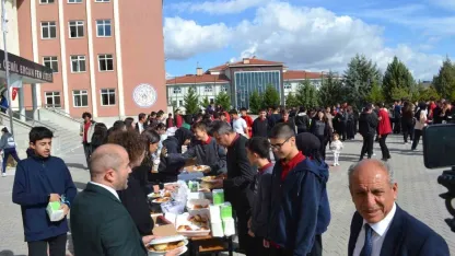 Beypazarı’nda Gazze için hayır panayırı düzenlendi